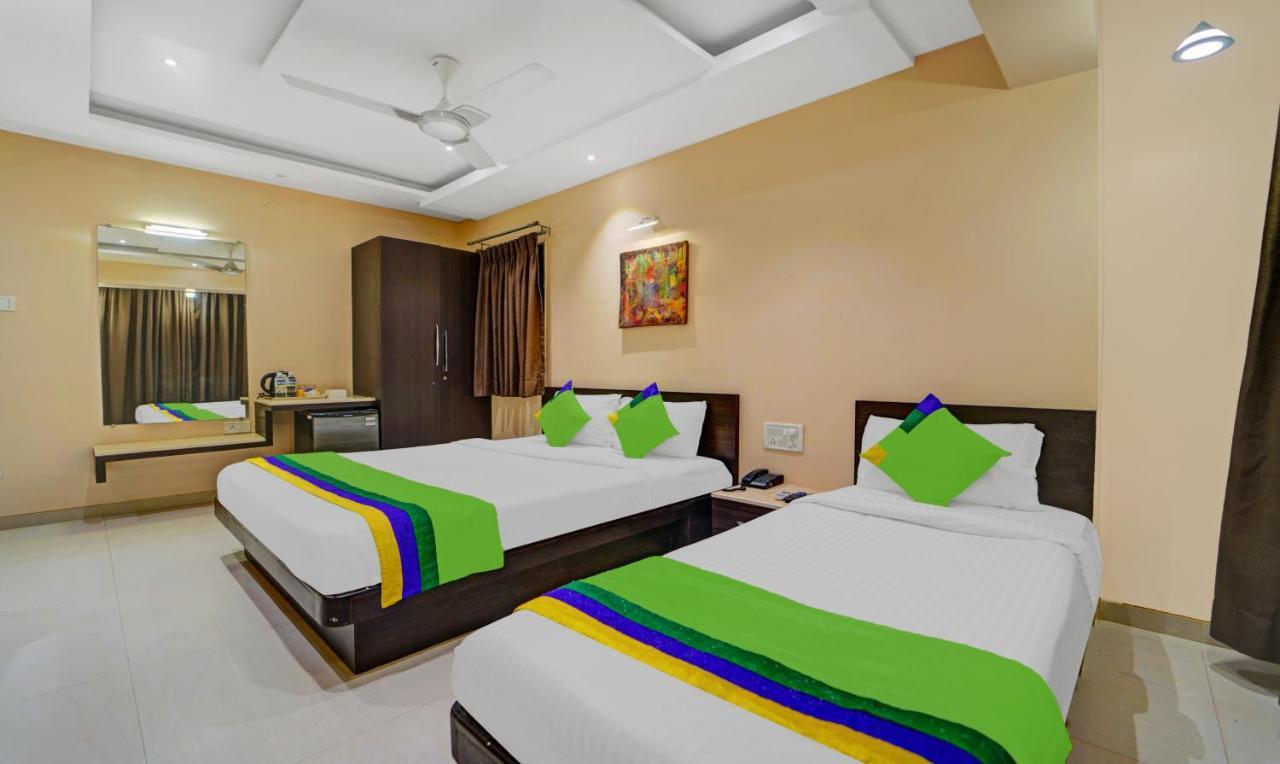 Treebo Trend Strawberry Inn Venna Lake Mahabaleshwar Exterior photo