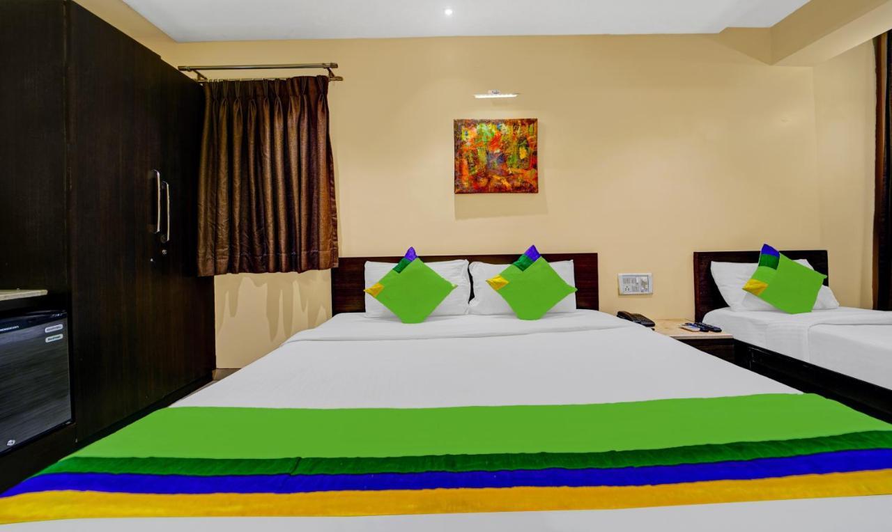 Treebo Trend Strawberry Inn Venna Lake Mahabaleshwar Exterior photo